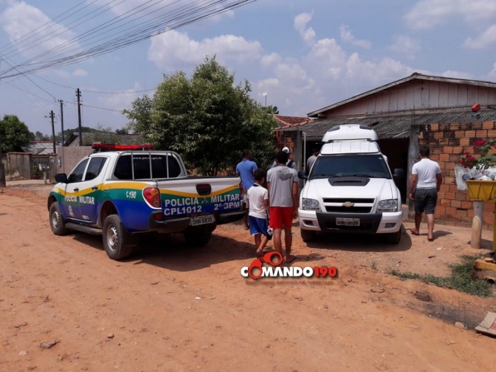 CRIME BÁRBARO: Deficiente físico de 66 anos de idade é morto com oito facadas nas costas