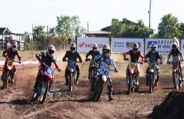 VELOCROSS - Diego Ferrari, Victor Carlos, Zé Pereira, Osmar Canalle e Flavinho aceleram forte na pista de Primavera de Rondônia