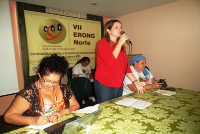 Vereadora faz debate durante encontro de Ongs