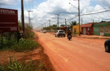 Obra de infra-estrutura irrita moradores do bairro Floresta que alertam Prefeitura de possíveis acidentes – Confira vídeo 