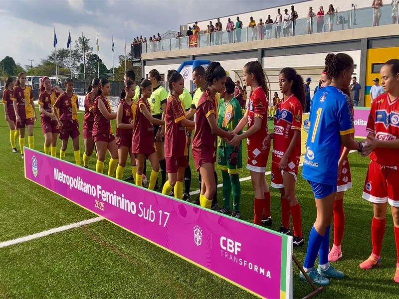 METROPOLITANO FEMININO: Gazin Porto Velho goleia Genus na estreia da competição 