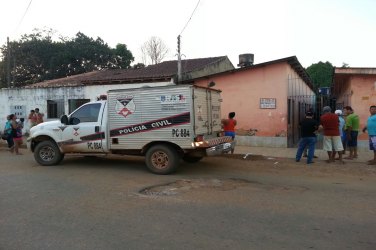 Homem é assassinado em vila de apartamentos na capital