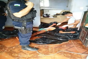 Homem sofre tentativa de homicídio dentro de casa