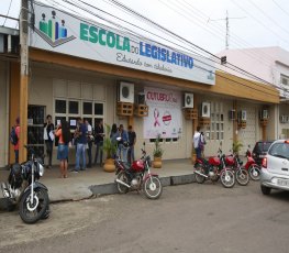 Escola do Legislativo leva quatro cursos ao interior nesta semana