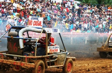 JERICOS 2011 - Corrida Nacional de Jericos leva mais de 40.000 pessoas para Alto Paraiso - Veja vídeo e fotos