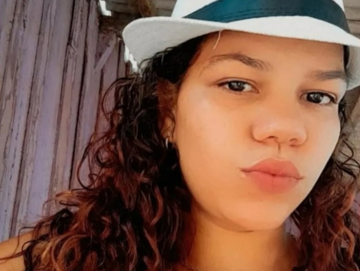 FEMINICÍDIO: Jovem é morta a tiros pelo marido dentro de residência