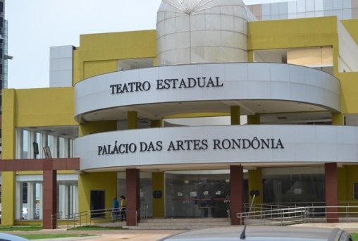 Infestado por cupins Teatro das Artes é interditado até dezembro