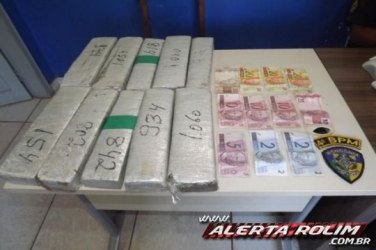 ROLIM DE MOURA - Polícia Militar apreende aproximadamente 9kg de maconha