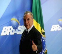 Temer exonera 8 ministros com mandato na Câmara para votação da 2ª denúncia