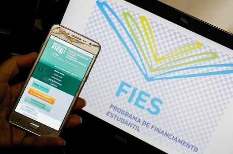 UNIVERSIDADE: Lista de espera do Fies é automática e estudantes devem ficar atentos