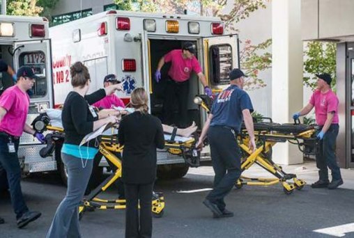  Atirador dispara em faculdade no Oregon, nos EUA