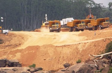 500 kg de explosivos detonados no interior das rochas de Santo Antônio