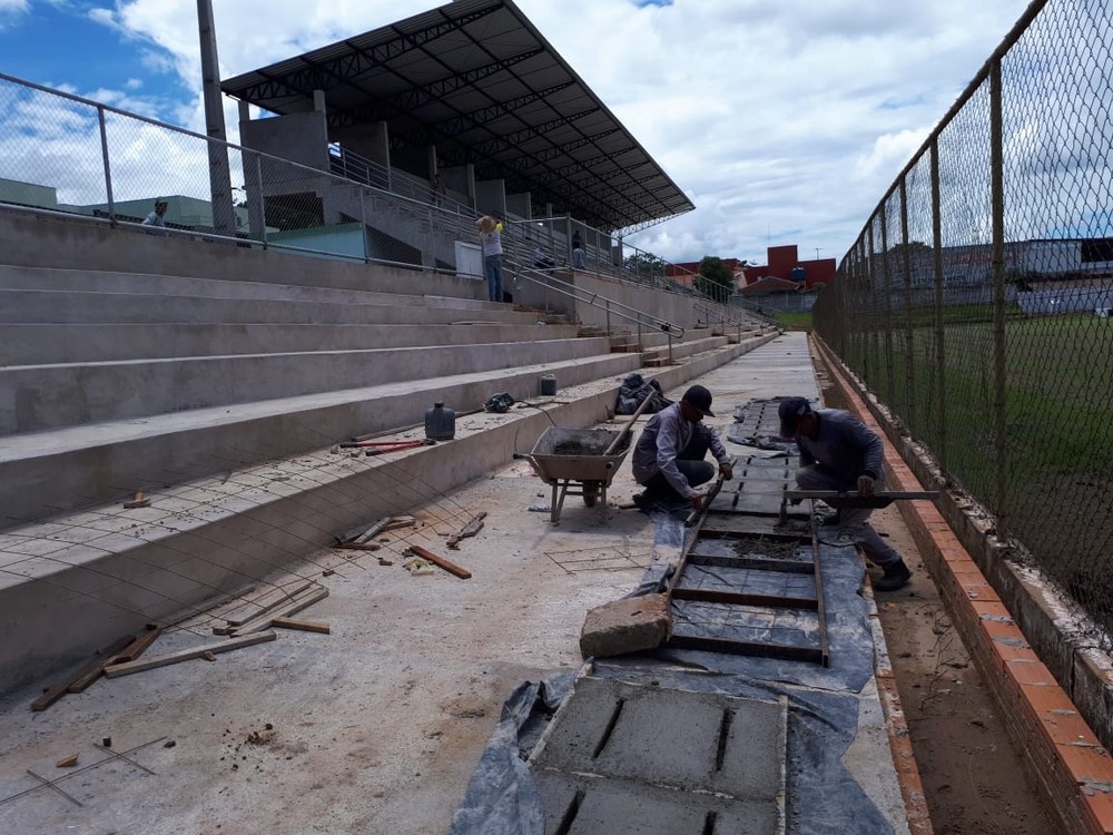 MELHORIAS: Estádio Aglair Tonelli passa por reforma visando jogos do Estadual 2019