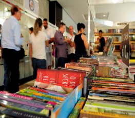 Feira de Livros no Mercado Cultural a partir desta terça,03