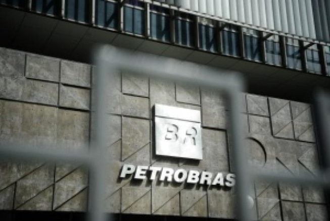 Petrobras registra prejuízo de R$ 446 milhões em 2017