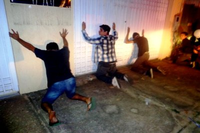 DESORDEIROS - Polícia prende grupo que praticava vandalismo em manifestação; até 