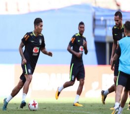 Eliminatórias: Brasil enfrenta a Colômbia com quatro mudanças