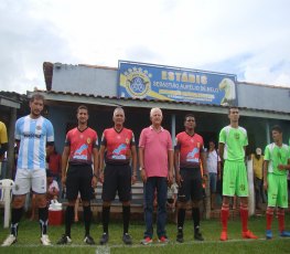 Deputado Airton participa de evento esportivo e ouve comunidade