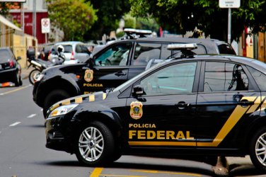 PF prende família que comandava tráfico na zonal Sul da capital 