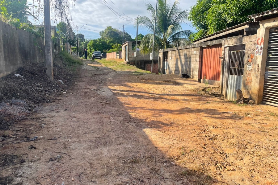 WANOEL MARTINS: Vereador solicita melhorias na infraestrutura do Bairro Triângulo