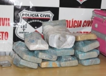 OURO PRETO  - PC apreende adolescente com mais de 10 kg de maconha