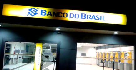 BOPE: Bandidos colocam explosivo em banco e Esquadrão Antibombas é acionado