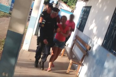 Jovem é presa após matar outra com pauladas