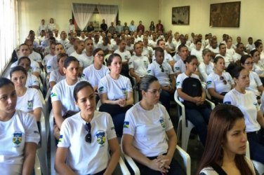 Socioeducadores aprovados em concurso iniciam curso 