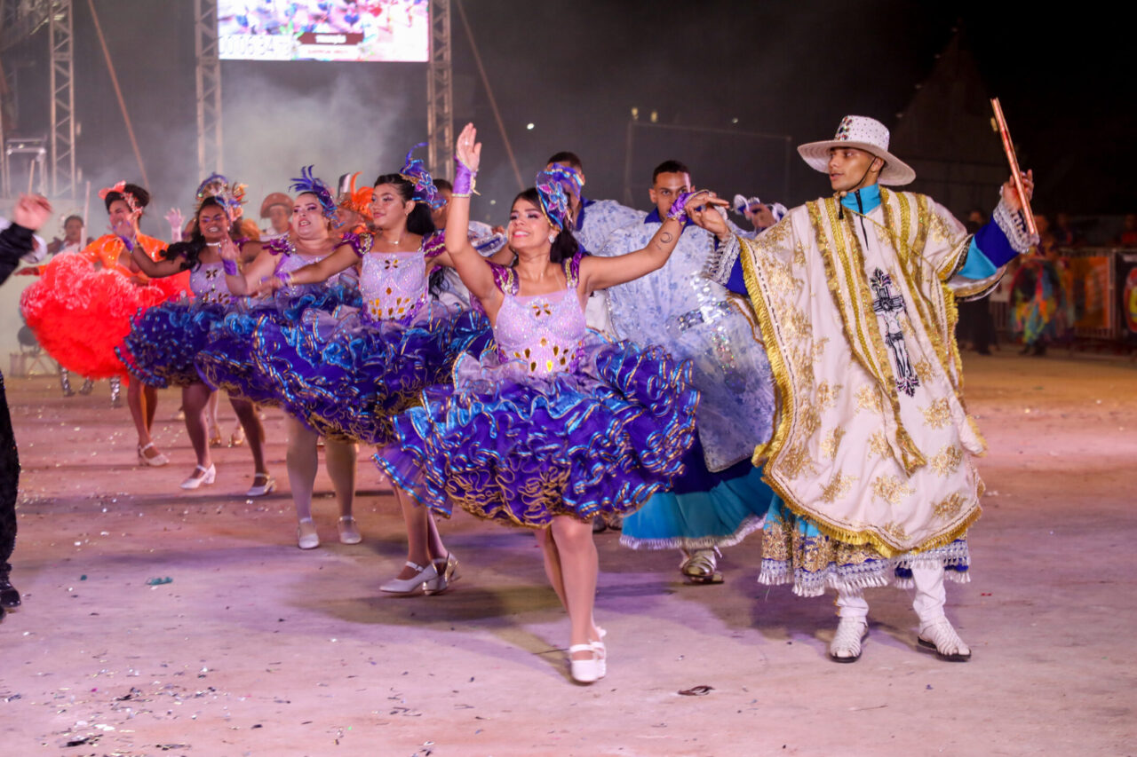 FESTA FOLCLÓRICA: Junina Tradição celebra as raízes culturais no Arraial Flor do Maracujá 2025
