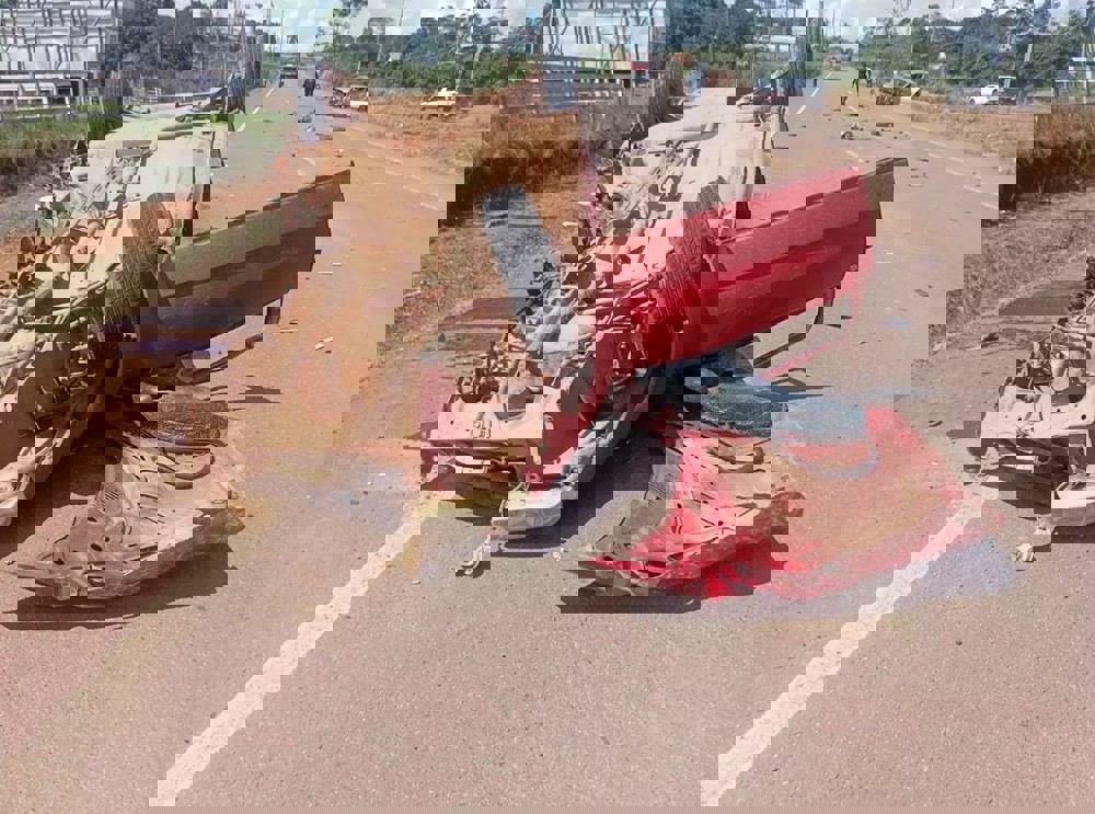 DE FRENTE: Colisão entre Uno e Polo deixa um morto e três seriamente feridos 