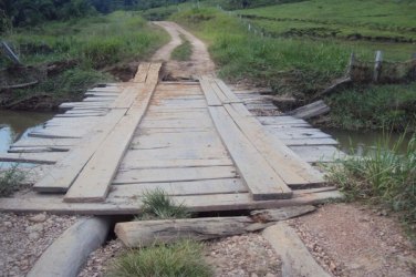 Estradas de assentamento estão abandonadas