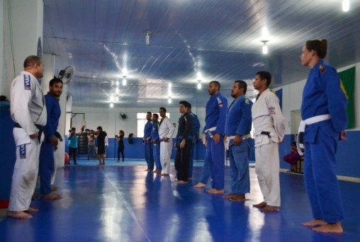 Para conseguir peso ideal para campeonato, atleta de jiu-jitsu recorre à Nutrologia