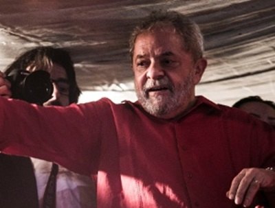 Advogados de Lula entram com habeas corpus no STF 