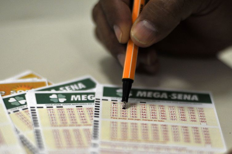 LOTERIA: Mega-Sena sorteia hoje prêmio acumulado de R$ 72 milhões