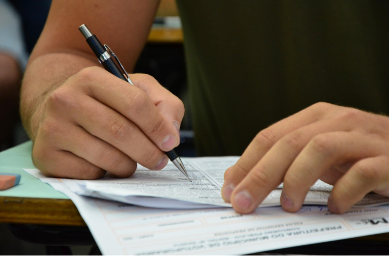 Concursos abertos oferecem 16.630 vagas em todo o Brasil