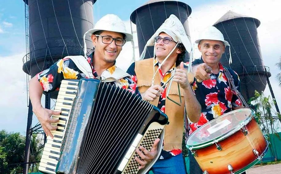 Forró pé de serra com o trio ‘Casca de Alho’ se apresenta em Porto Velho