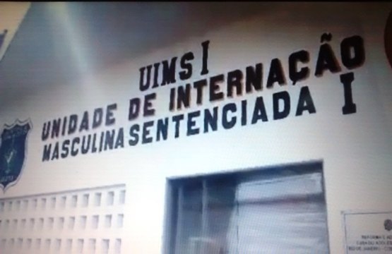 Menores aproveitam apagão, ateiam fogo em colchões e tentam matar desafeto