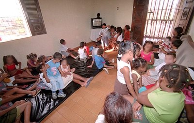 Juizado da Infância reavalia situação de 35 crianças em abrigo da capital