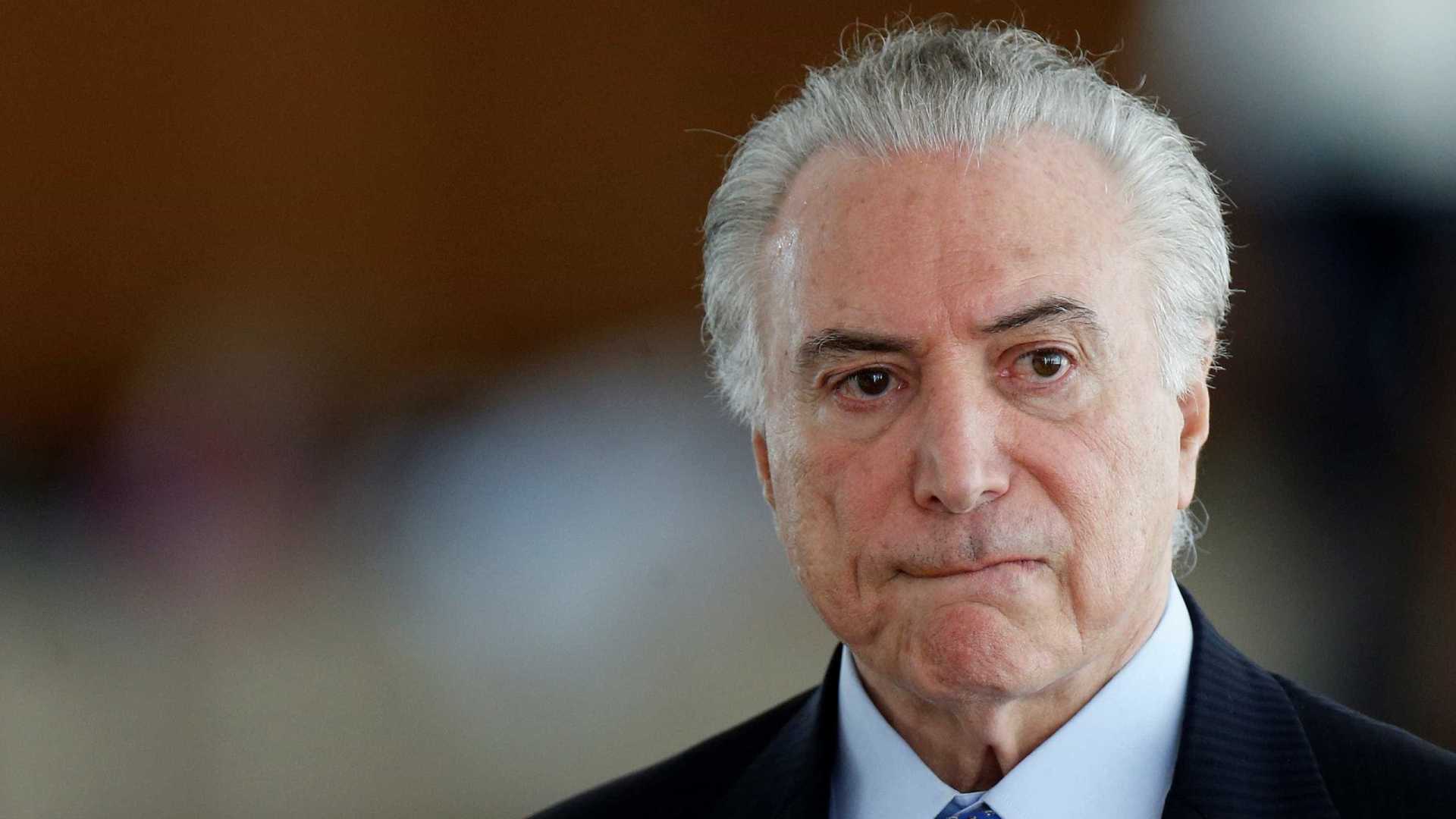 Temer não quer deixar cargo como 'sujeito que incorreu em falcatruas'