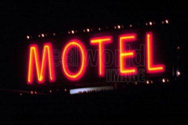 Bandidos tentam praticar assalto em motel na capital