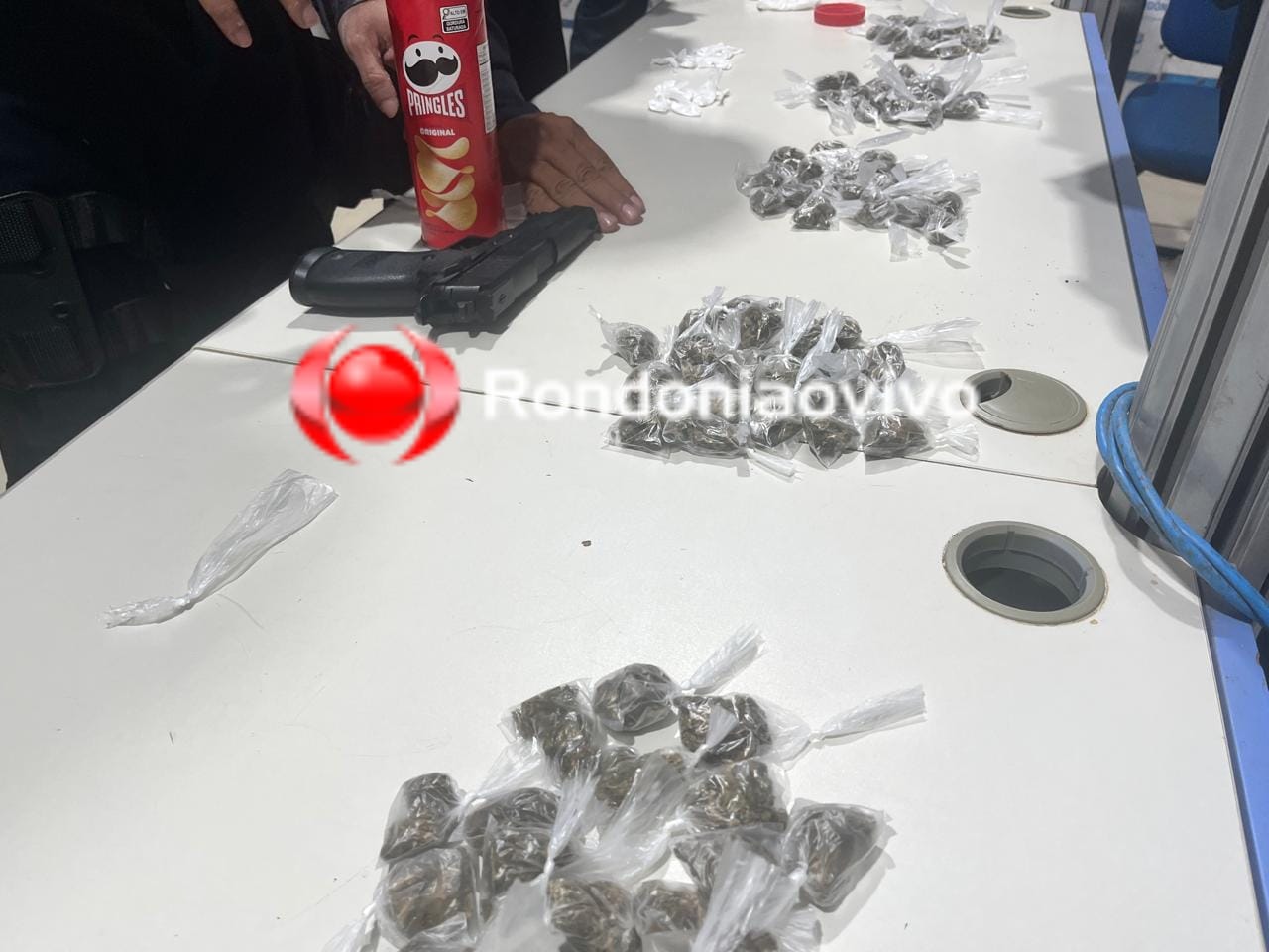 ORGULHO DO MADEIRA: Após roubo a motorista de app, dupla é flagrada com várias porções de drogas