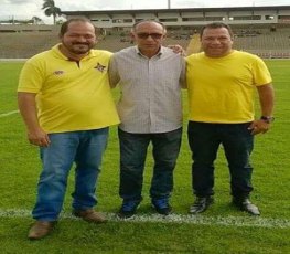 FUTEBOL - Genus acerta contratação do técnico Mirandinha