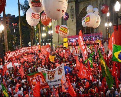 Sindicato de SC prometeu R$ 300 a manifestantes pró-governo