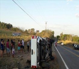 ACIDENTE: Direção perigosa teria provocado grave colisão 