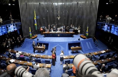 Peemedebistas que votariam contra o impeachment devem faltar à sessão