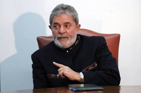 MP tem provas para denunciar Lula por lavagem de dinheiro