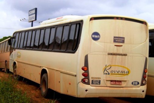 Prefeito decreta emergência no transporte coletivo e anuncia ônibus grátis