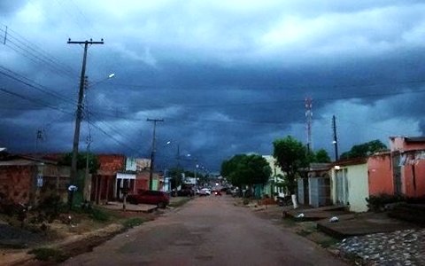 TEMPO - Frente fria chega a Rondônia nesta terça