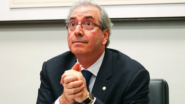 
PF investiga repasses de US$ 14 mi para sustentar delação que envolve Cunha