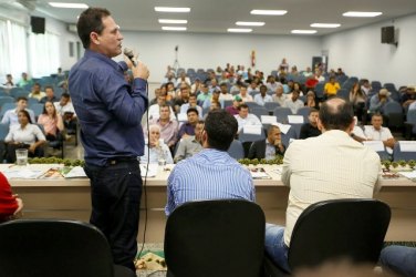 Deputado Maurão defende melhorias na produção do café